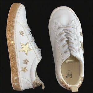 GAP Girl Glittery Gold Star White Sneakers 13
